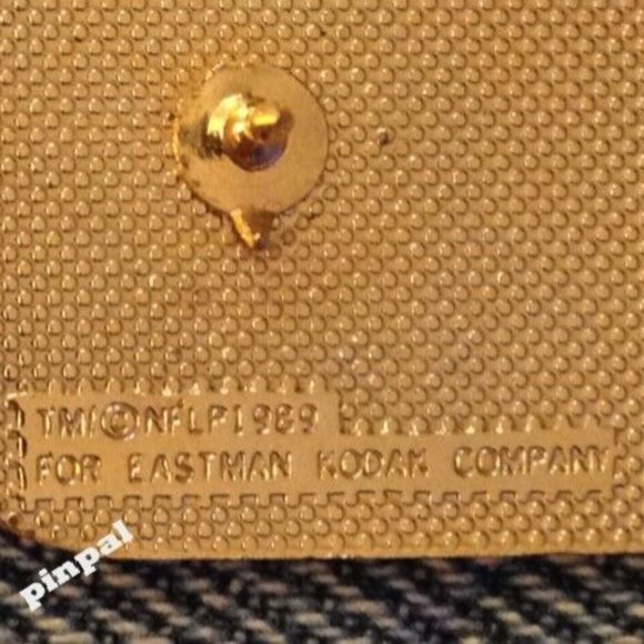 Los Angeles Rams Lapel Pin ~ Sponsor Kodak ~ NFL ~ Football ~ Vintage 1989 - Picture 3 of 3